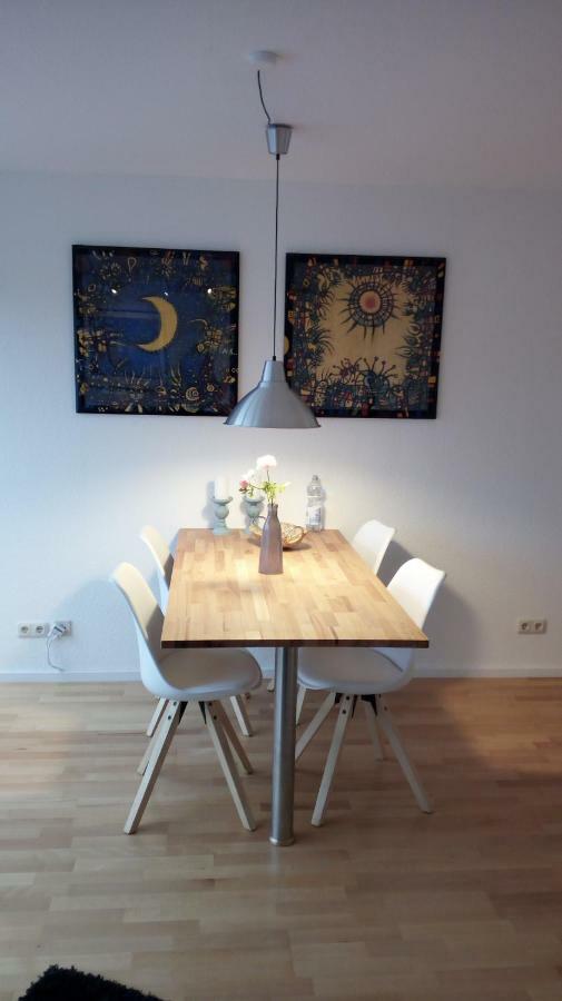 Mit Loggia Apartment *